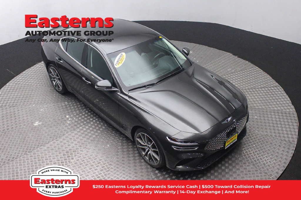 Used 2025 Genesis G70 2.5T RWD image 4
