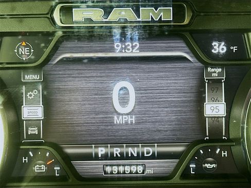 Used 2022 RAM 1500 Laramie image 15