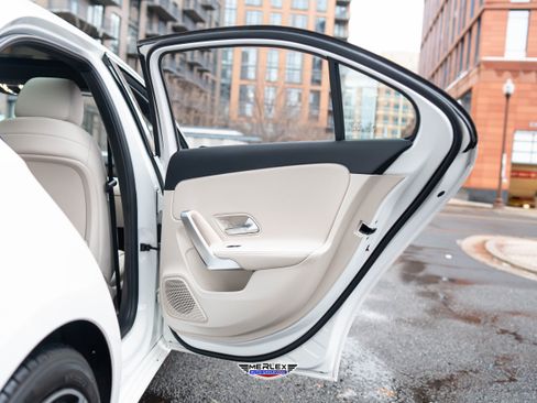 Used 2019 Mercedes-Benz A 220 4MATIC image 43