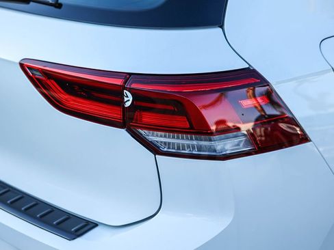 New 2026 Volkswagen GTI SE image 11