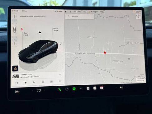 Used 2025 Tesla Model 3 Long Range AWD/4WD image 30