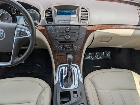Used 2012 Buick Regal Premium FWD image 16