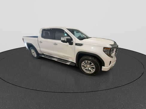 Used 2023 GMC Sierra 1500 Denali w/ Technology Package image 2