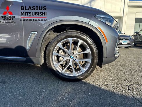 Used 2019 BMW X5 xDrive40i w/ Premium Package 2 image 8