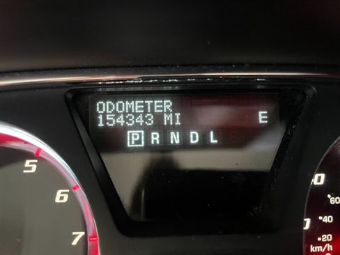 Used 2016 GMC Acadia SLE AWD/4WD image 10
