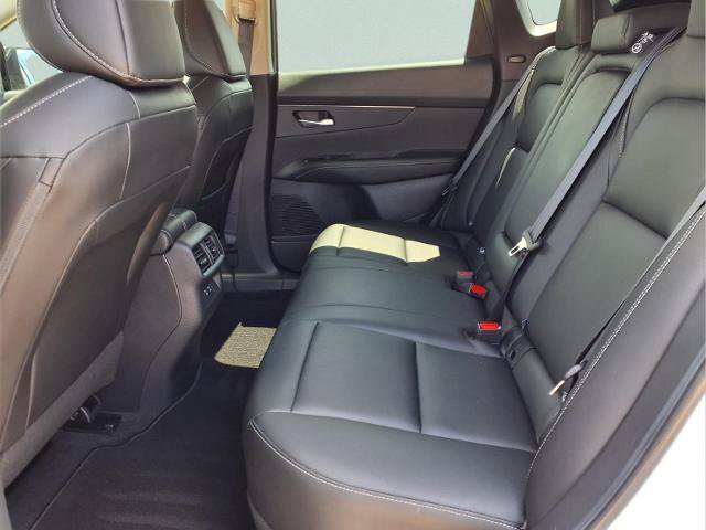 Certified 2025 Nissan Murano SV FWD image 11