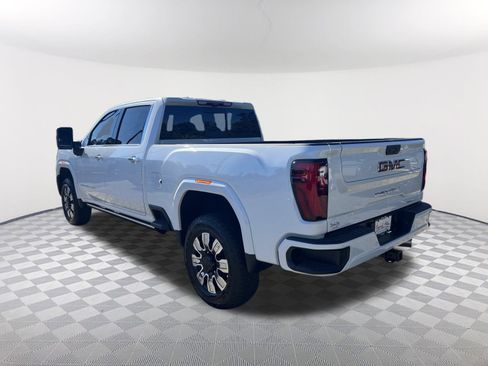 New 2026 GMC Sierra 2500 Denali w/ Denali Reserve Package image 8
