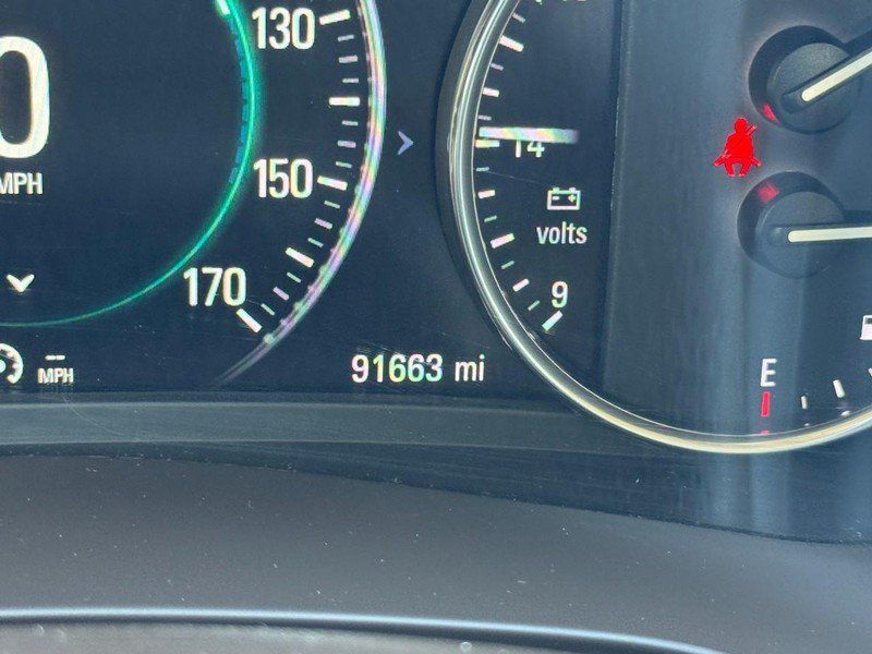 Used 2019 Buick LaCrosse Essence w/ Sun and Shade Package AWD/4WD image 19