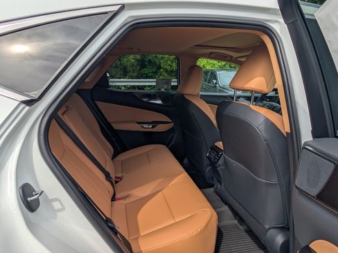New 2026 Lexus NX 350 AWD image 8