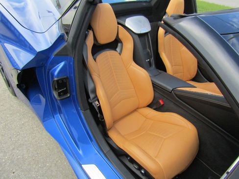 Used 2023 Chevrolet Corvette Stingray Preferred Conv w/ Z51 Performance Package RWD image 12
