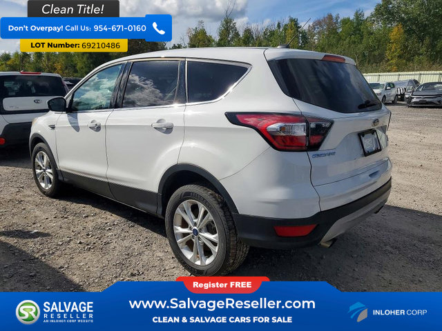 Used 2017 Ford Escape SE w/ SE Cold Weather Package AWD/4WD image 3