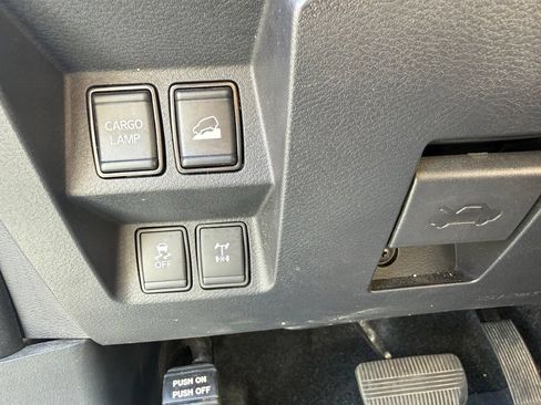 Used 2022 Nissan Frontier PRO-4X AWD/4WD image 27
