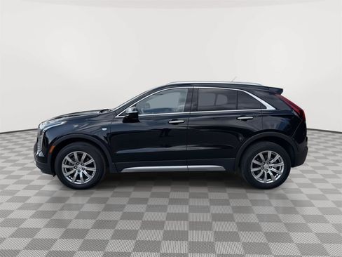 Used 2023 Cadillac XT4 Premium Luxury w/ Cold Weather Package AWD/4WD image 4
