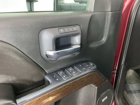 Used 2017 GMC Sierra 2500 Denali image 12