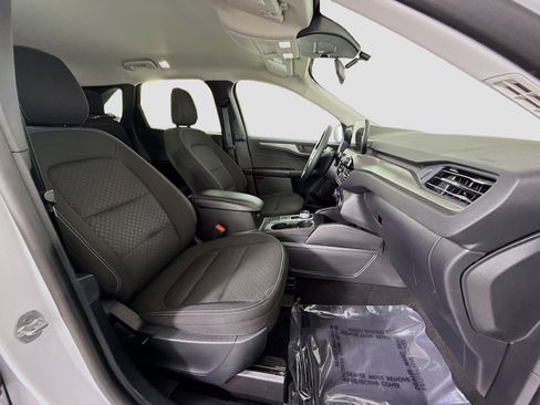 Used 2025 Ford Escape Active image 27