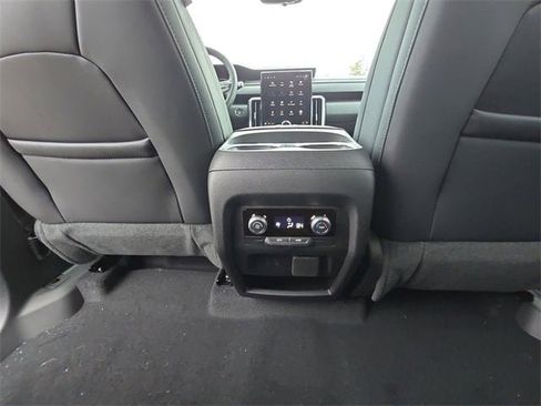 New 2026 GMC Acadia Elevation w/ Elevation Premium Package image 22