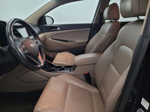 Used 2018 Hyundai Tucson SEL Plus AWD/4WD image 17