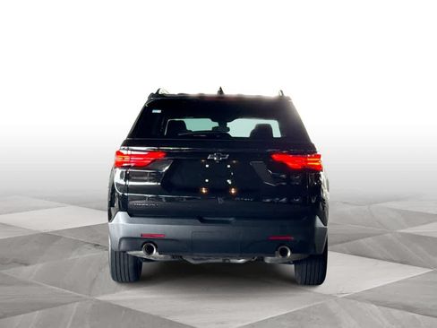 Used 2023 Chevrolet Traverse LT FWD image 7
