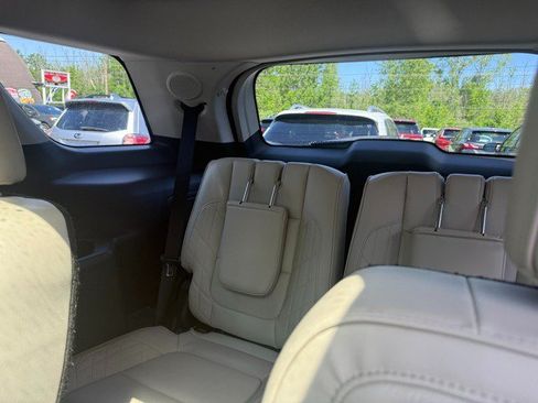 Used 2016 Ford Explorer Platinum AWD/4WD image 13