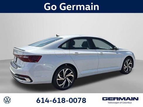 New 2026 Volkswagen Jetta SEL FWD image 6