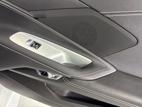 Used 2021 Chevrolet Corvette Stingray Coupe w/ 1LT image 17