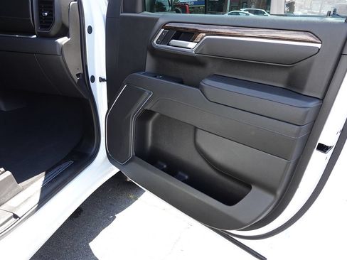 Used 2025 GMC Sierra 1500 Elevation AWD/4WD image 36
