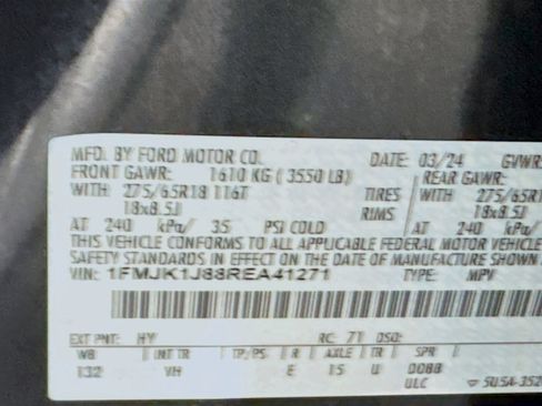 Used 2024 Ford Expedition Max XLT image 12