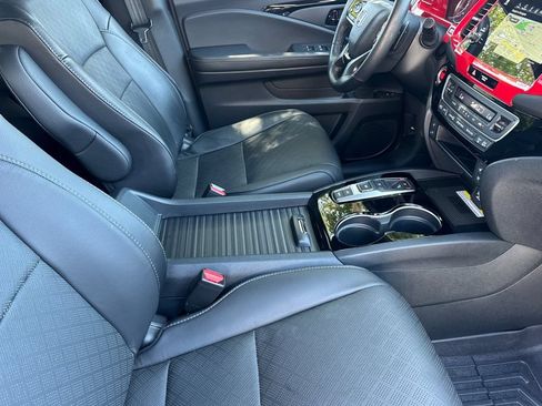 Certified 2023 Honda Passport Elite image 18