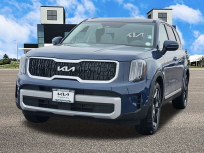 New 2025 Kia Telluride EX