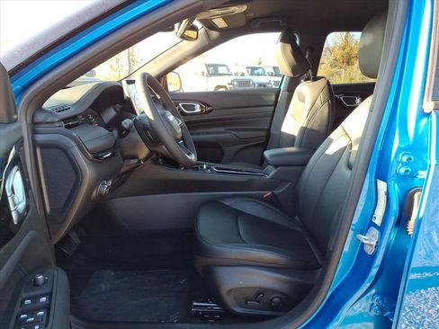 New 2026 Jeep Compass Limited image 6