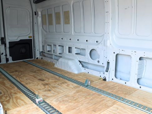 Used 2023 Ford Transit 250 148 High Roof Extended AWD image 26