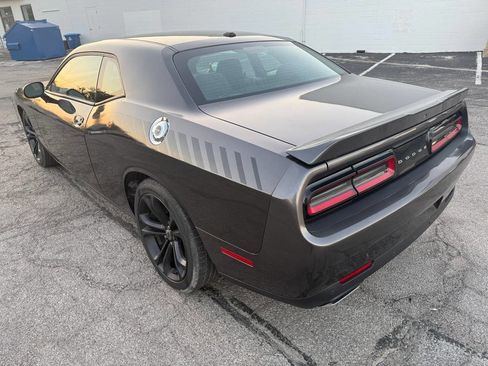 Used 2021 Dodge Challenger R/T image 8