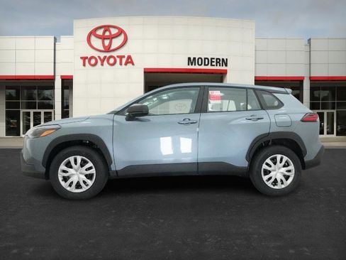 New 2026 Toyota Corolla Cross L image 10