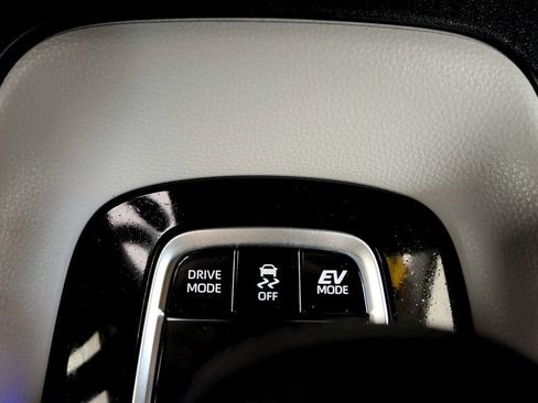 Used 2024 Toyota Corolla LE w/ LE Convenience Package AWD/4WD image 34