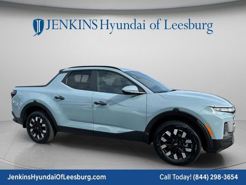 New 2026 Hyundai Santa Cruz SEL FWD image 2