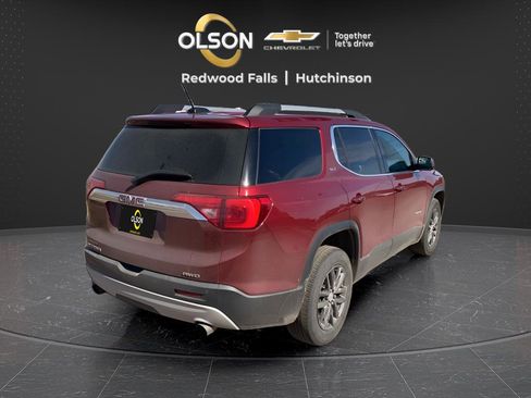 Used 2018 GMC Acadia SLT image 4
