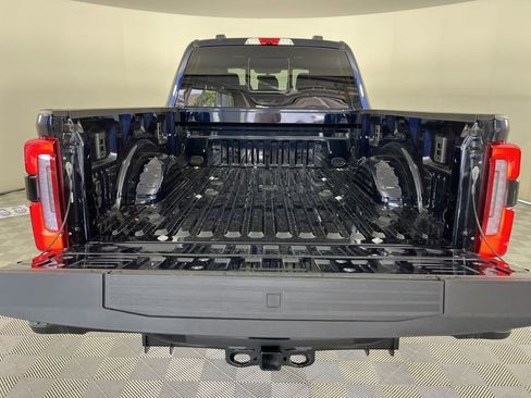 Certified 2025 Ford F350 Platinum image 28