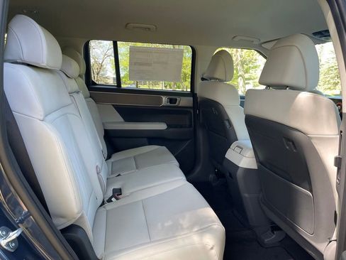 New 2026 Hyundai Santa Fe SEL AWD/4WD image 13