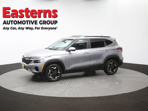 Used 2024 Kia Seltos EX AWD/4WD image 59