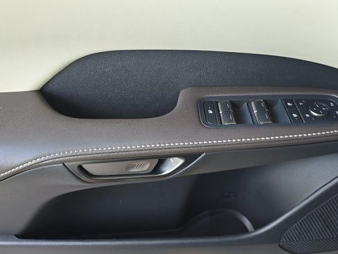 Used 2023 Lexus RX 350 Premium w/ Accessory Package AWD/4WD image 32
