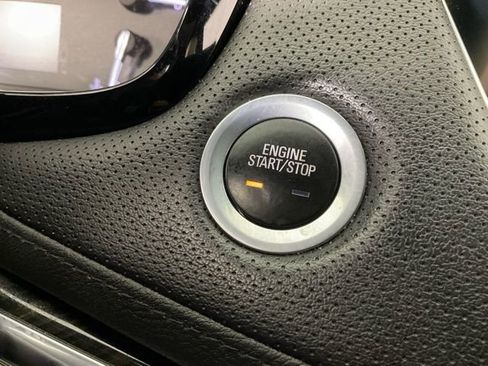 Used 2018 Cadillac XT5 Base image 20