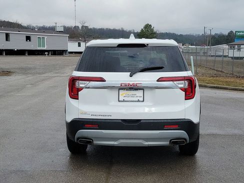 Used 2022 GMC Acadia SLE image 4