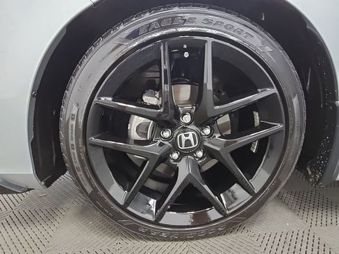 Used 2024 Honda Civic Sport image 39