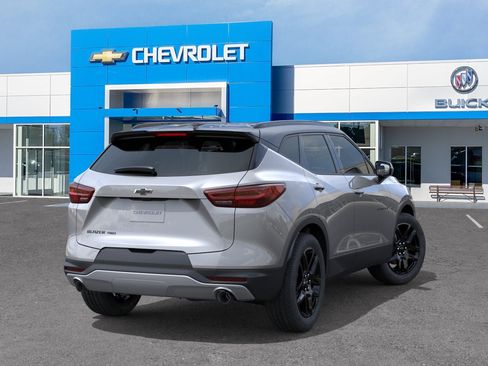 New 2026 Chevrolet Blazer LT w/ Sound & Technology Package AWD/4WD image 4