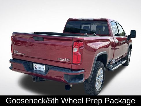Used 2020 Chevrolet Silverado 2500 High Country w/ Technology Package AWD/4WD image 7