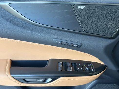 Certified 2025 Lexus NX 450h+ AWD w/ Accessory Package (Z2) image 12