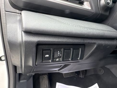 Used 2025 Subaru Legacy Limited AWD/4WD image 19