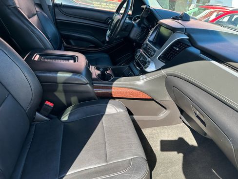 Used 2015 GMC Yukon SLT image 14