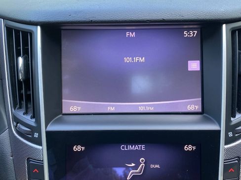 Used 2015 INFINITI Q50 w/ Moonroof Package RWD image 40