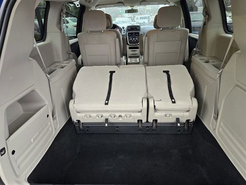 Used 2015 Dodge Grand Caravan SE w/ Quick Order Package 29E SE image 24